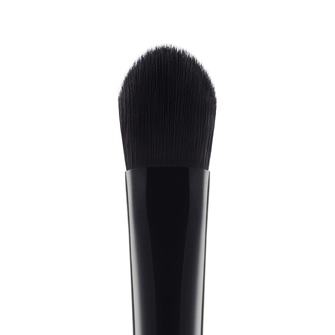 Angled Shadow Brush Кисть для макияжа 01 плоская для растушевки плотных кремовых текстур, консилера, румян, хайлайтера